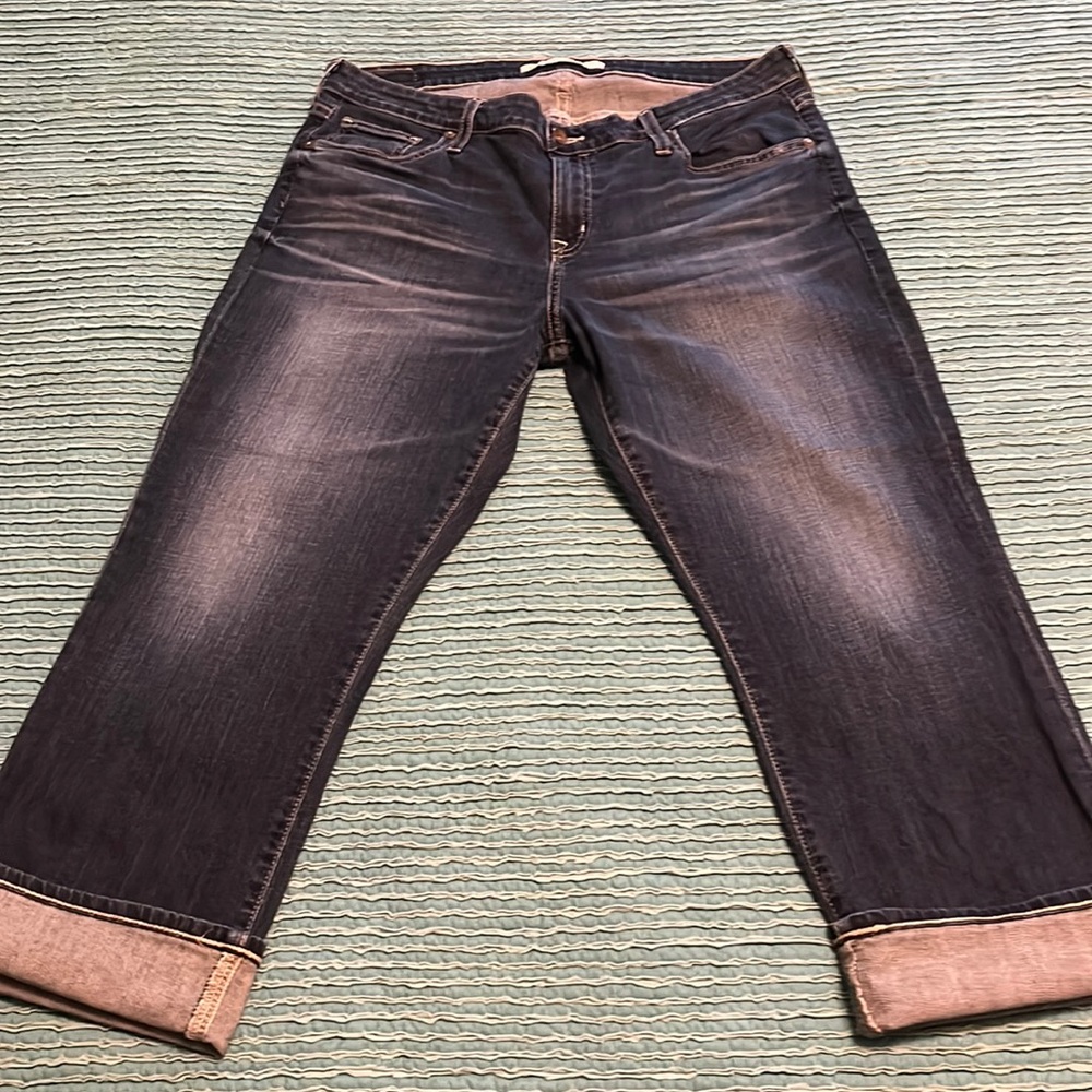Cropped denim jeans